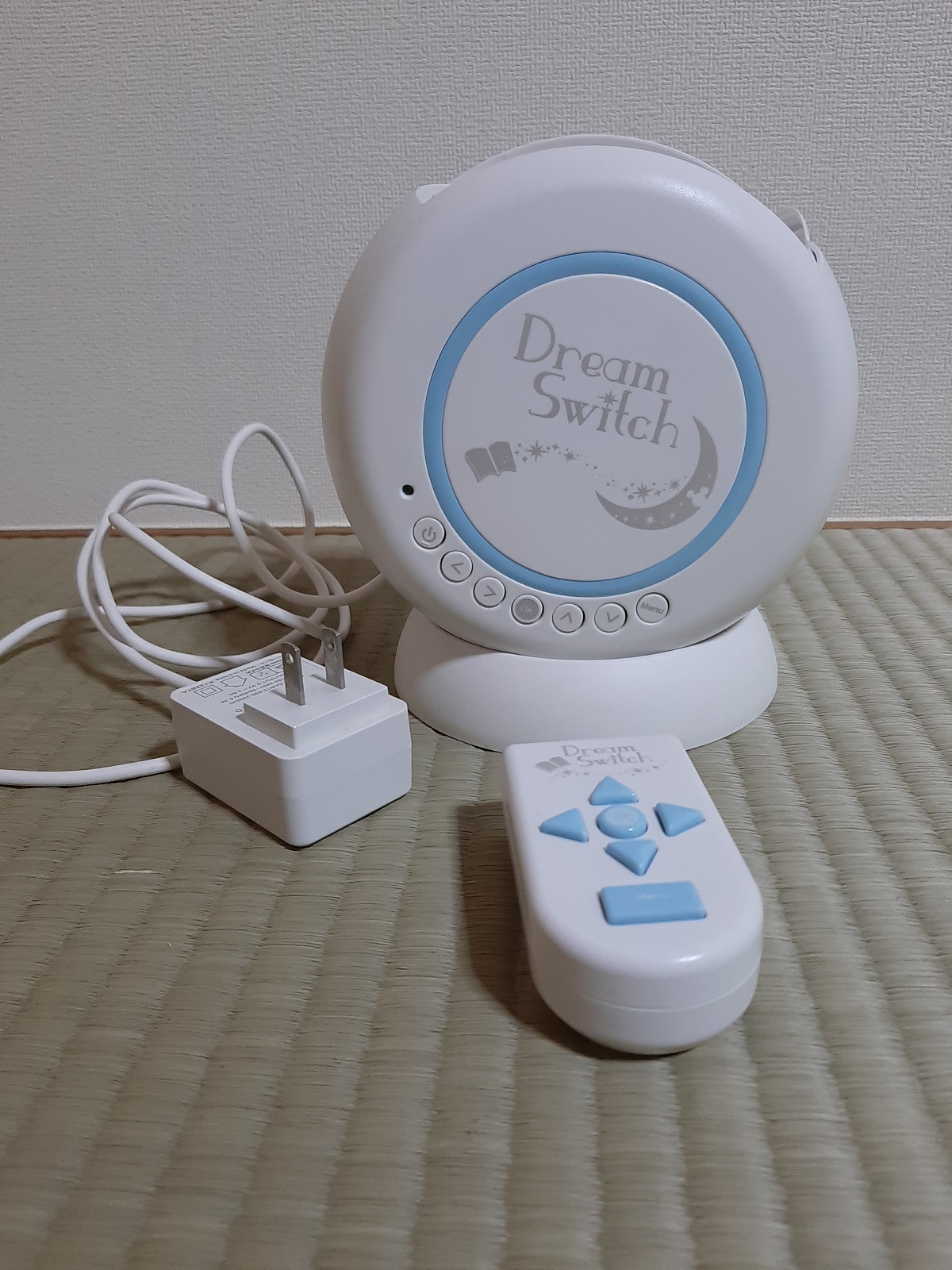 ディズニー ピクサーキャラクターズ Dream Switch 本体とリモコン